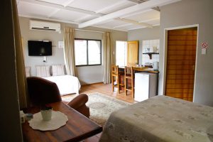 iKaia River Lodge | Keimoes | Northern Cape | Accommodation | Camping | Wedding Venue | Restaurant | A La Carte Menu | Riverside | Kgalagadi Transfrontier Park | Augrabies Falls National Park | Riemvasmaak | Namaqualand | Upington | Namibia | Kenhardt | Johannesburg | Bloemfontein | ceremonies | events | functions | receptions | bridal suite | sunset views